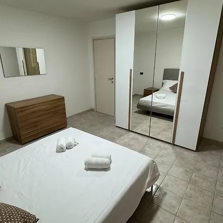 Seahouse Quadrilocale Fronte Mare Appartement *