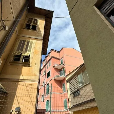 Seahouse Quadrilocale Fronte Mare Apartment Alassio