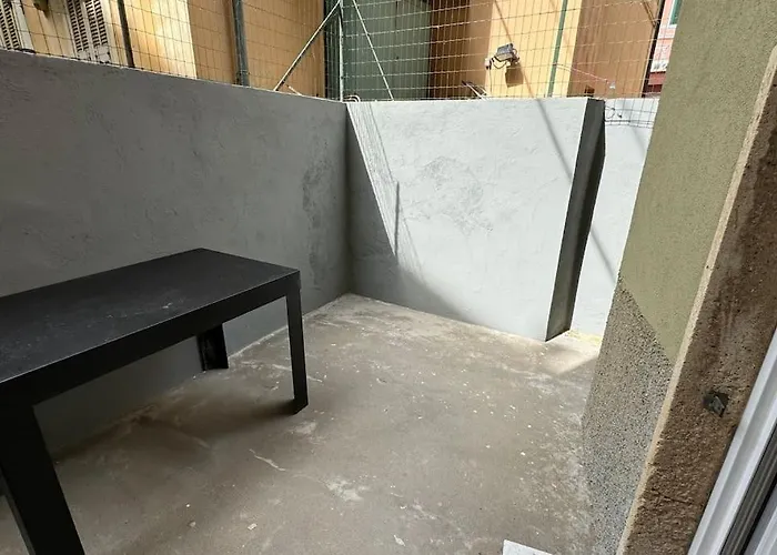 Apartment Seahouse Quadrilocale Fronte Mare Alassio